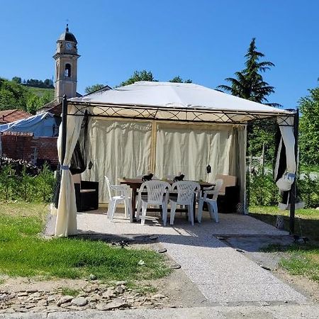 Casa Vacanze Mombarcaro Luaran gambar