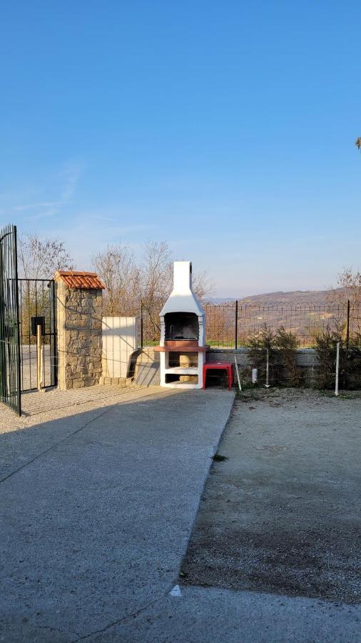 Casa Vacanze Mombarcaro Luaran gambar
