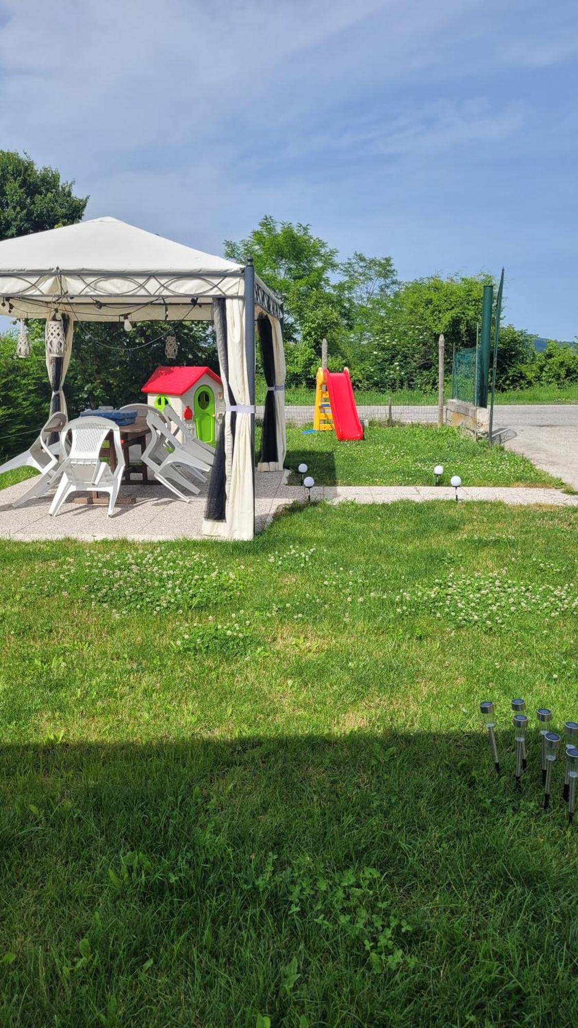 Casa Vacanze Mombarcaro Luaran gambar